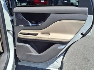 Lincoln Corsair 2023 Reserve 4dr SUV