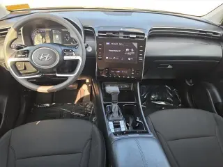 Hyundai TUCSON 2024 SEL 4dr SUV (versión de mitad de año)