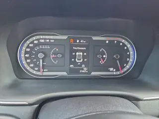 Hyundai TUCSON 2024 SEL 4dr SUV (versión de mitad de año)