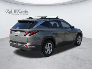 Hyundai TUCSON 2024 SEL 4dr SUV (versión de mitad de año)