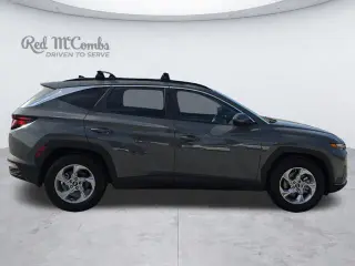 Hyundai TUCSON 2024 SEL 4dr SUV (versión de mitad de año)