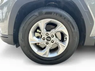 Hyundai TUCSON 2024 SEL 4dr SUV (versión de mitad de año)