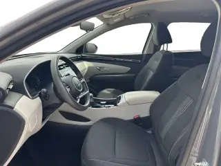 Hyundai TUCSON 2024 SEL 4dr SUV (versión de mitad de año)