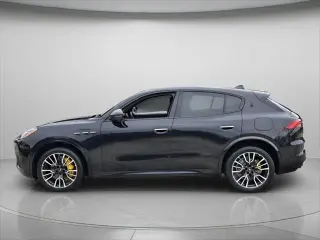 Maserati Grecale 2023 AWD Modena 4p SUV