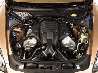 Porsche Panamera 2013 AWD Turbo 4p Sedan