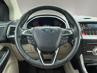Ford Edge 2017 AWD Titanium 4p Crossover