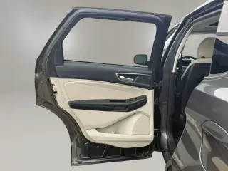 Ford Edge 2017 AWD Titanium 4p Crossover