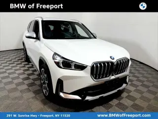 BMW X1 2023 tracción total xDrive28i vehículo de actividad deportiva de 4 puertas