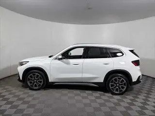 BMW X1 2023 tracción total xDrive28i vehículo de actividad deportiva de 4 puertas