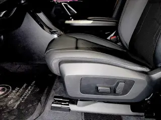 BMW X1 2023 tracción total xDrive28i vehículo de actividad deportiva de 4 puertas