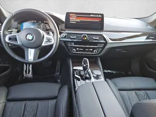 Serie 5 BMW 2023 540i 4p Sedán