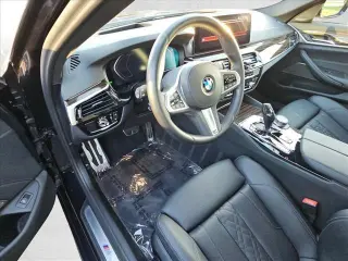 Serie 5 BMW 2023 540i 4p Sedán
