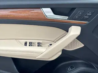 Audi Q5 2021 AWD quattro Premium Plus 45 TFSI 4p SUV