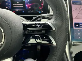 Mercedes-Benz GLC 2023 AWD GLC 300 4MATIC 4p SUV