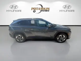 Hyundai TUCSON 2025 SEL Conveniencia 4p SUV