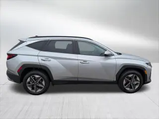 Hyundai TUCSON 2026 AWD SEL 4dr SUV