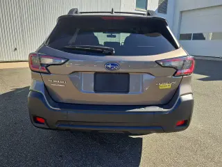 Subaru Outback 2024 AWD Premium 4p Crossover