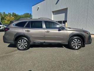 Subaru Outback 2024 AWD Premium 4p Crossover