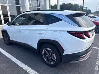 Hyundai TUCSON 2025 SEL 4dr SUV