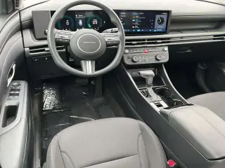 Hyundai TUCSON 2026 SE 4dr SUV