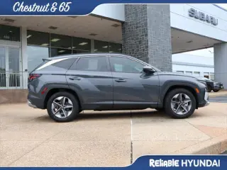 Hyundai TUCSON 2025 SEL 4dr SUV