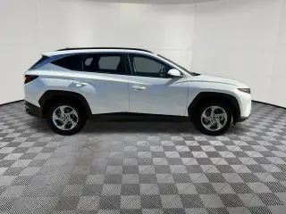 Hyundai TUCSON 2024 SEL 4p SUV (lanzamiento de mitad de año)