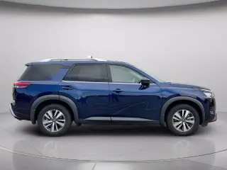 Nissan Pathfinder 2022 SL 4p SUV