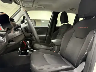 Jeep Renegade 2023 4x4 Trailhawk 4dr SUV