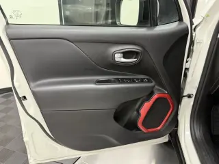 Jeep Renegade 2023 4x4 Trailhawk 4dr SUV
