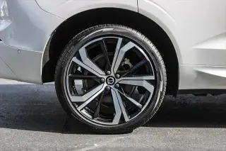 Volvo XC60 Recharge 2022 eAWD T8 R-Design 4p SUV
