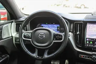 Volvo XC60 Recharge 2022 eAWD T8 R-Design 4p SUV