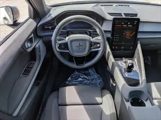 Polestar 2 2024 AWD Long Range Dual Motor 4p Fastback