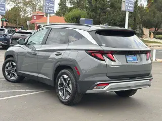 Hyundai TUCSON 2025 SEL 4dr SUV