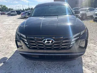 Hyundai TUCSON 2024 SE 4dr SUV (lanzamiento a mitad de año)