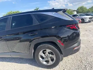 Hyundai TUCSON 2024 SE 4dr SUV (lanzamiento a mitad de año)