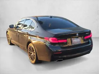 Sedán BMW 5 Series 2021 530i 4 puertas