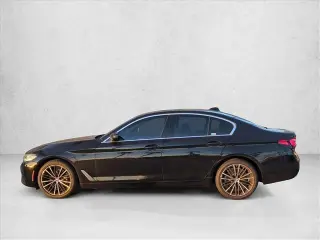 Sedán BMW 5 Series 2021 530i 4 puertas
