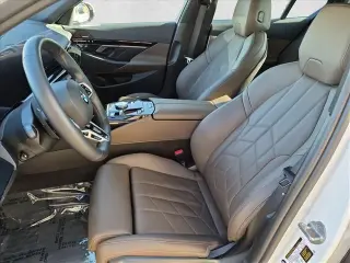 BMW Serie 5 2024 530i 4dr Sedán