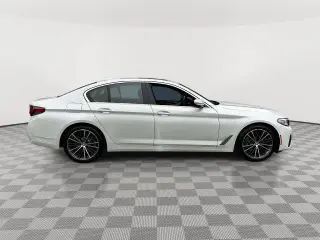 Serie 5 BMW 2023 tracción en todas las ruedas 530i xDrive sedán 4 puertas