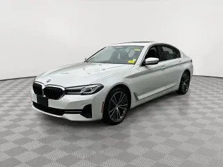 Serie 5 BMW 2023 tracción en todas las ruedas 530i xDrive sedán 4 puertas