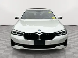 Serie 5 BMW 2023 tracción en todas las ruedas 530i xDrive sedán 4 puertas