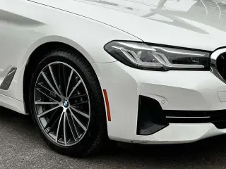 Serie 5 BMW 2023 tracción en todas las ruedas 530i xDrive sedán 4 puertas