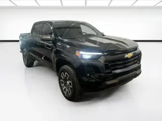 Chevrolet Colorado 2023 4x2 LT 4p Cabina de tripulación 5 pies ST