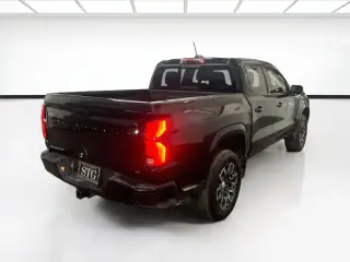 Chevrolet Colorado 2023 4x2 LT 4p Cabina de tripulación 5 pies ST