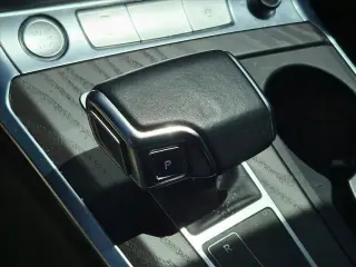 Audi A6 2020 AWD quattro Premium 45 TFSI 4dr Sedán