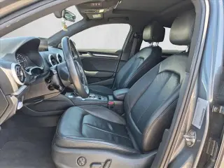 Audi A3 2019 Titanio 40 TFSI 4 Sedán
