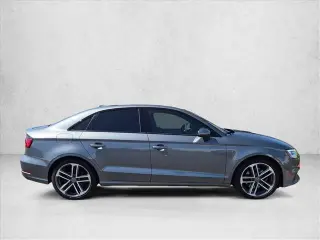 Audi A3 2019 Titanio 40 TFSI 4 Sedán