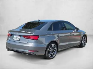 Audi A3 2019 Titanio 40 TFSI 4 Sedán