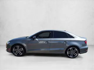 Audi A3 2019 Titanio 40 TFSI 4 Sedán