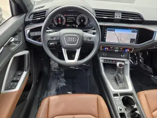Audi Q3 2024 AWD quattro S line Premium Plus 45 TFSI SUV 4p